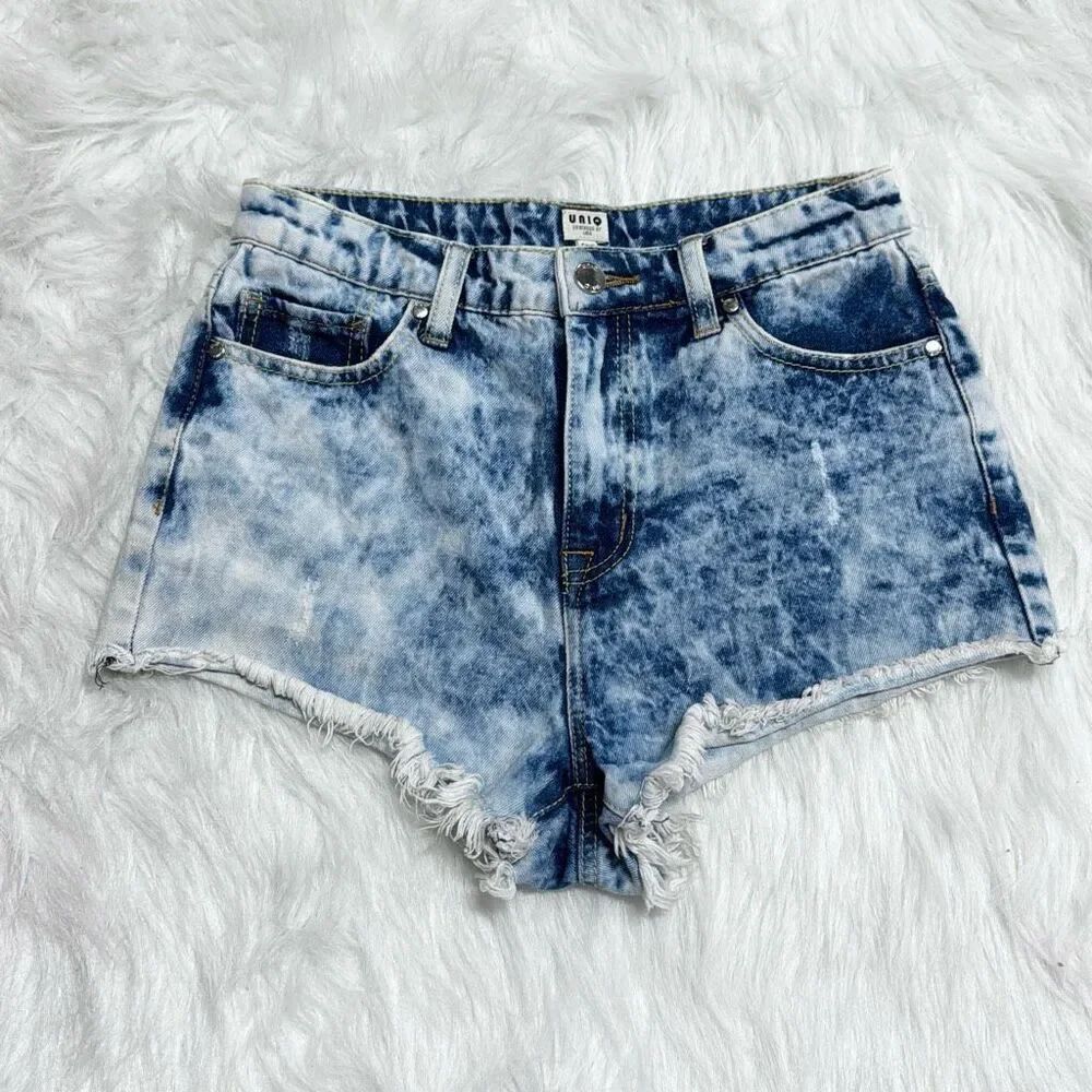 Uniq Women’s Denim Shorts Size Small